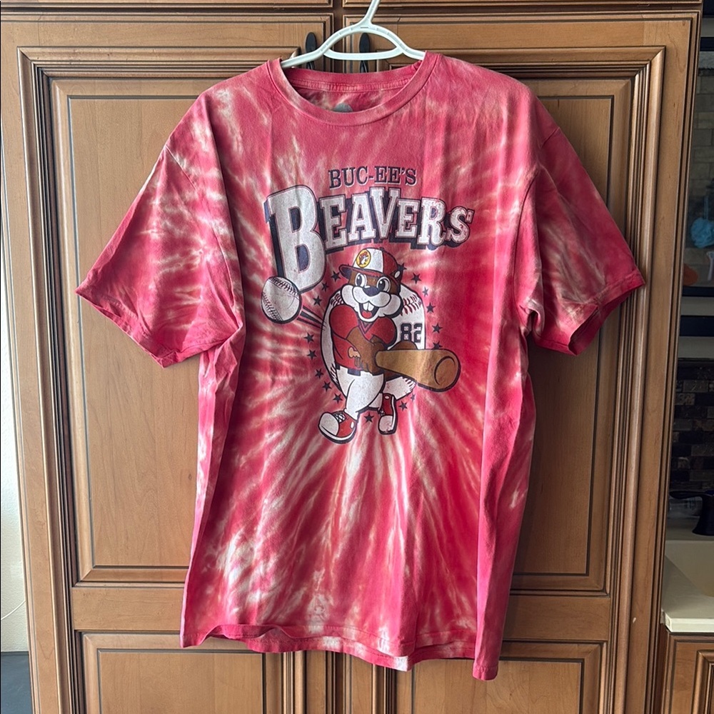 Buc-ee’s Red Tie-Dye T-Shirt
